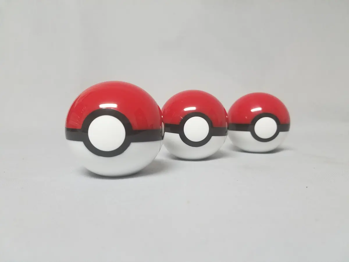 Pokemon Ball Shift Knob 1