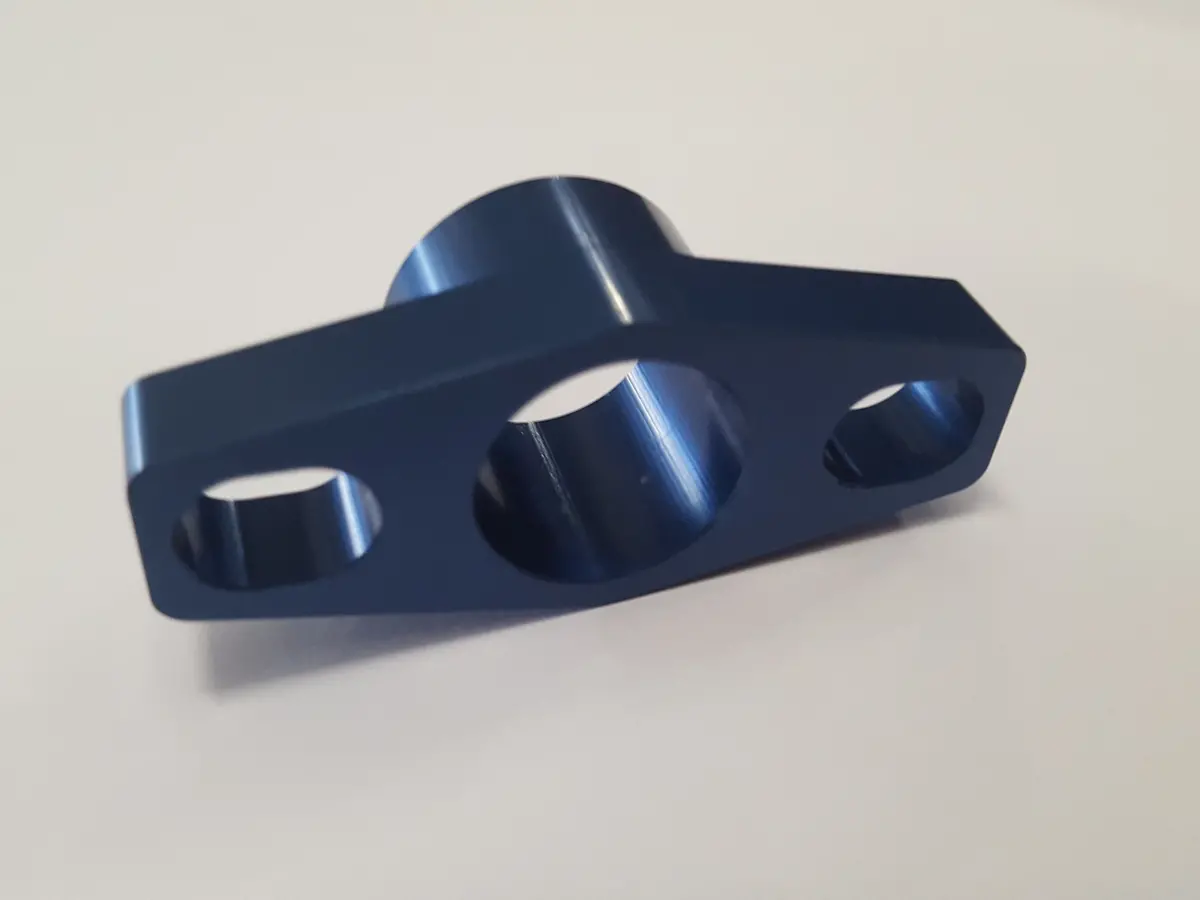Turbo Oil Drain 42Mm Pcd 18Mm Hole Fitting Blue 1