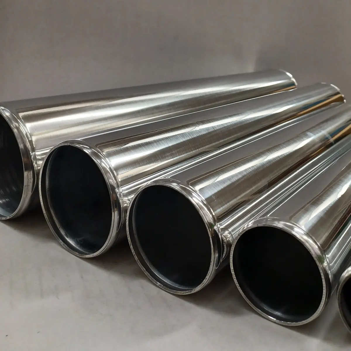 Alloy Pipe Straight 600Mm 1
