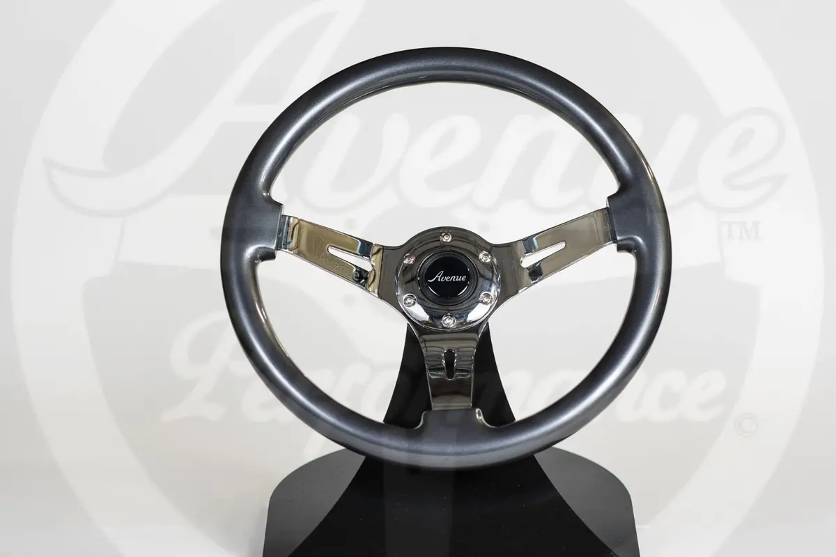 Avenue Titanium/ Chrome Spokes Steering Wheel 1