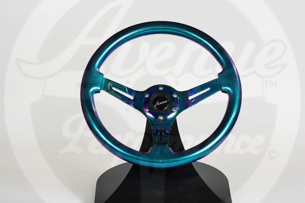 Avenue Opal/ Neochrome Spokes Steering Wheel 1