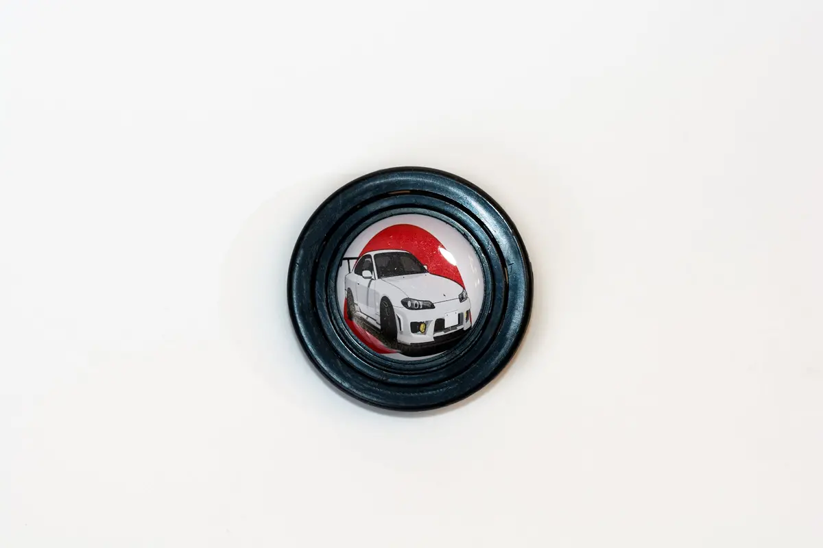 Avenue S15 Horn Button 1