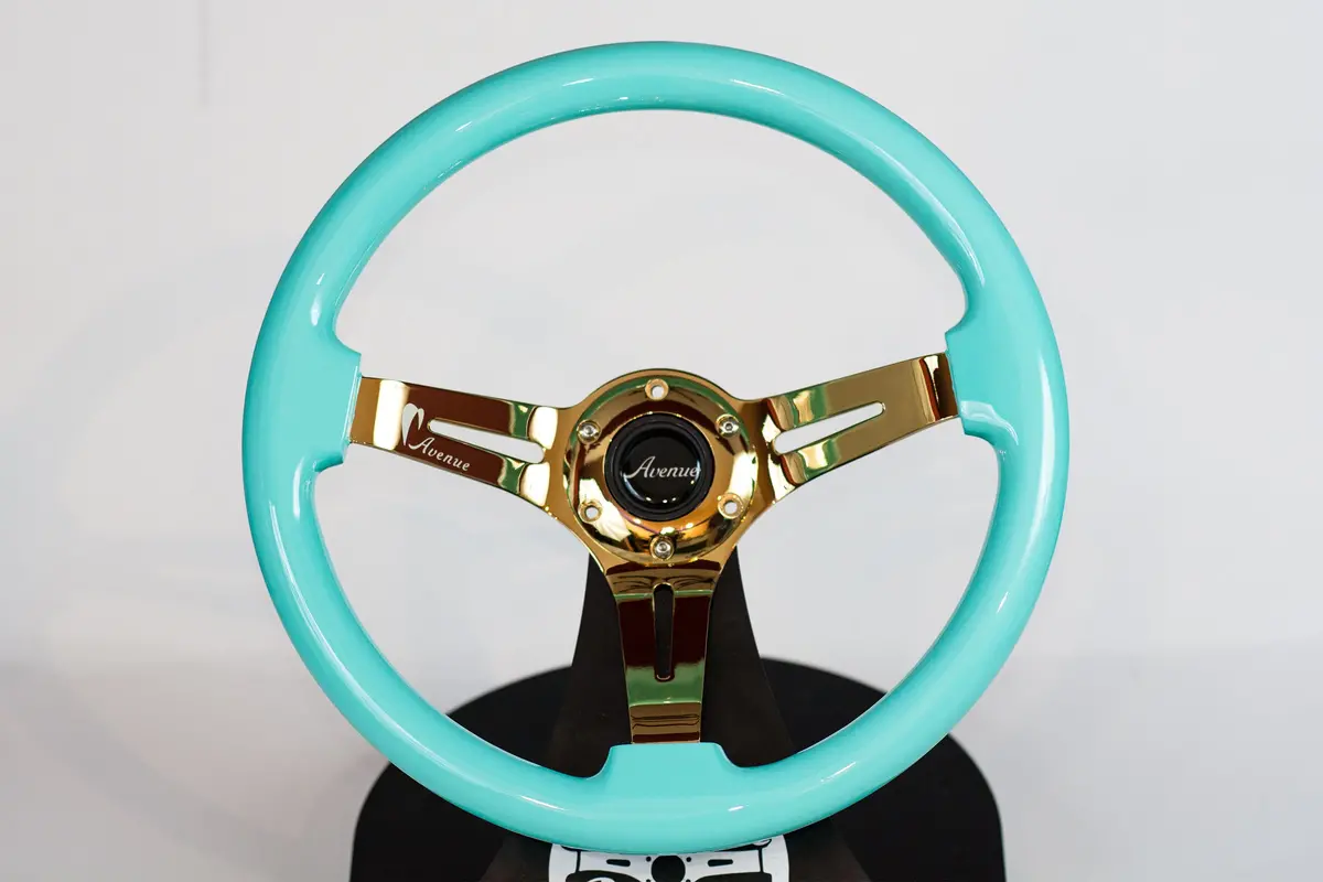 Avenue Minty Green/ Gold Spokes Steering Wheeln (Limited Edition) 1