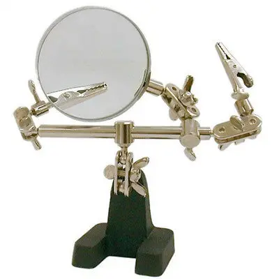 Helping Hands With Glass Magnifier (Sh-982) 1