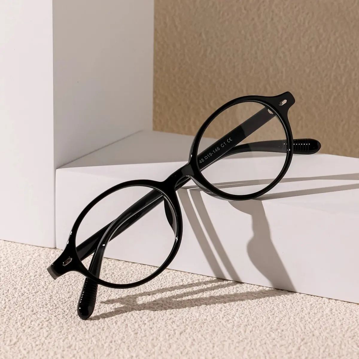 Chase Round Oval Glasses 1